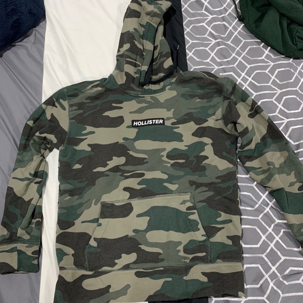 Camp sweatshirt (hollister)